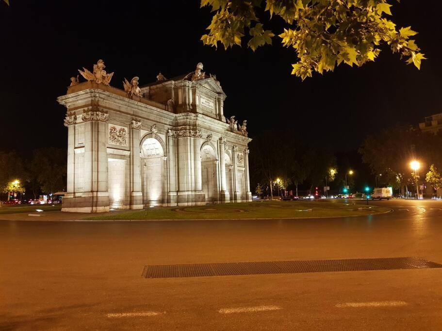 #Madrid Centro. 3D. Gran Via. Callao.Puerta Del Sol Extérieur photo